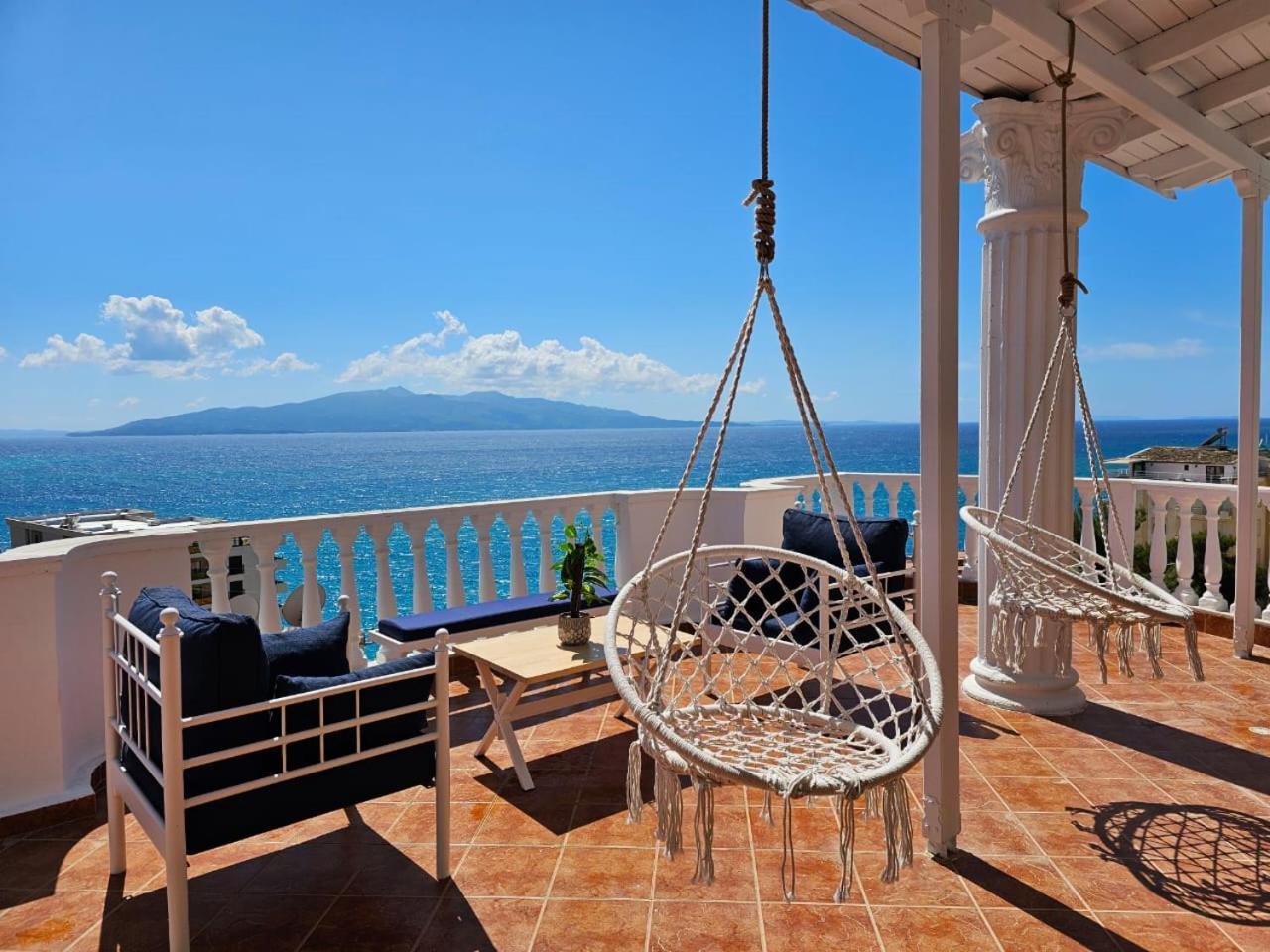 Seaside Jon Saranda Apartment Bagian luar foto