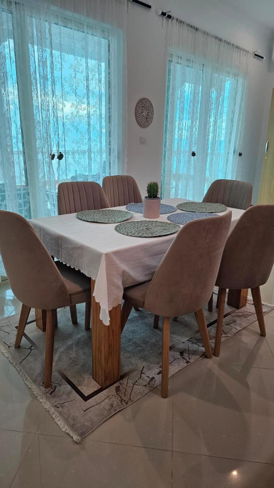 Seaside Jon Saranda Apartment Bagian luar foto